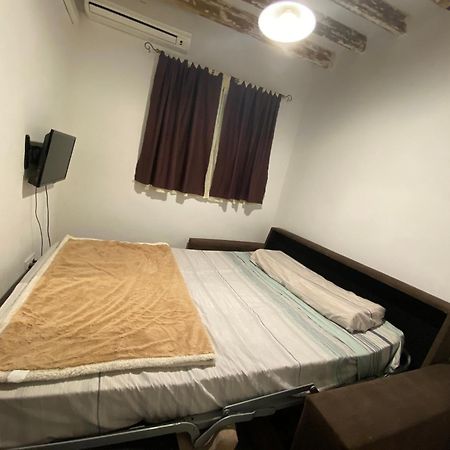 Viejo Hospedaje B&B アルメリア エクステリア 写真
