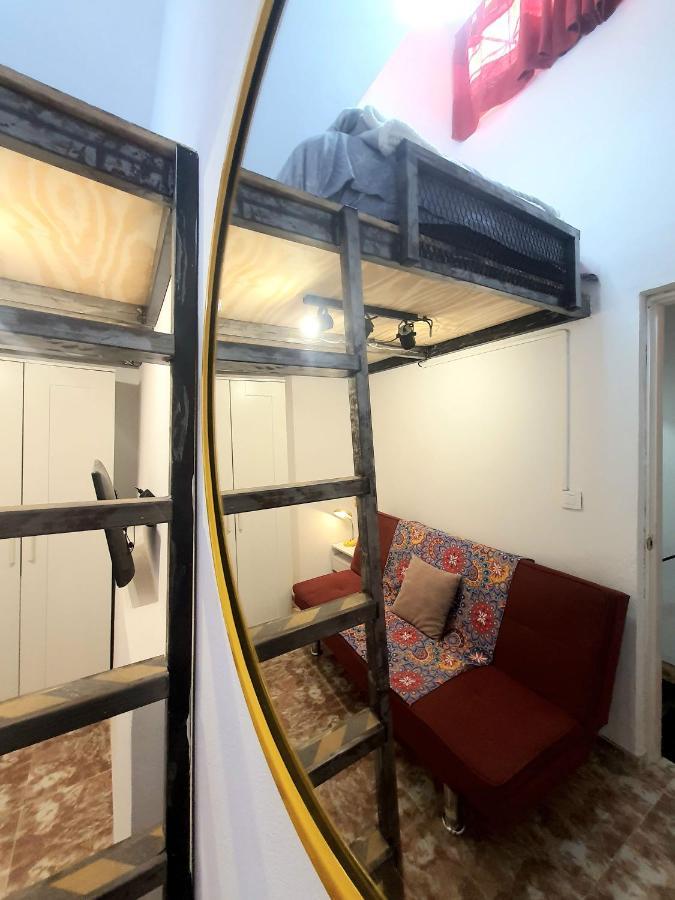 Viejo Hospedaje B&B アルメリア エクステリア 写真